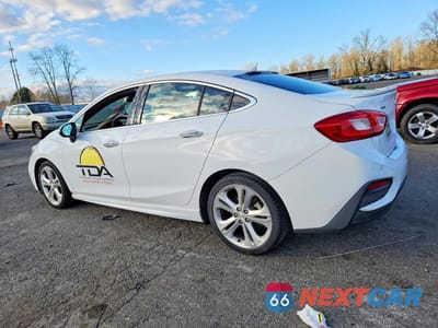 Drugie zdjęcie samochodu z przodu: 2017 CHEVROLET CRUZE PREMIER VIN:1G1BF5SM3H7211466 - miniatura