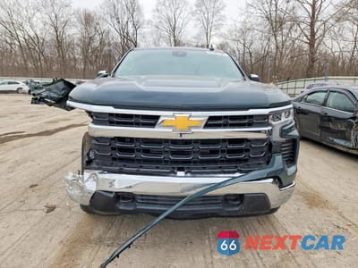 Piąte zdjęcie samochodu w środku: 2026 CHEVROLET SILVERADO K1500 LT-L VIN:3GCPKKEK5TG185175 - miniatura