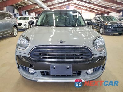 Piąte zdjęcie samochodu w środku: 2018 MINI COOPER COUNTRYMAN ALL4 VIN:WMZYV5C37J3E03080 - miniatura