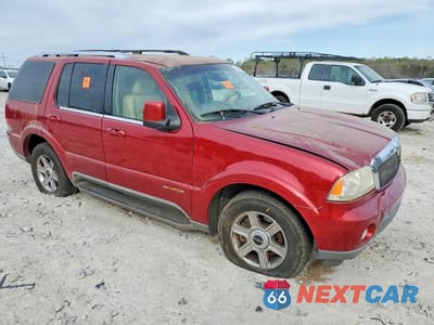Czwarte zdjęcie samochodu z boku: 2004 LINCOLN AVIATOR VIN:5LMEU88H34ZJ34045 - miniatura