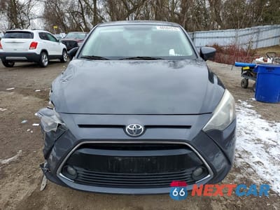 Piąte zdjęcie samochodu w środku: 2016 TOYOTA YARIS VIN:3MYDLBYVXGY103223 - miniatura