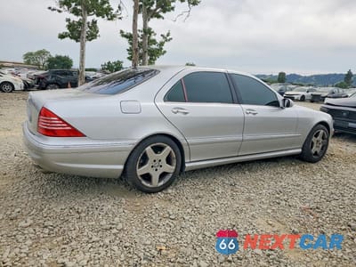 Trzecie zdjęcie samochodu z tyłu: 2003 MERCEDES-BENZ S 430 VIN:WDBNG70J13A376044 - miniatura