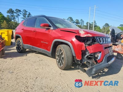 Czwarte zdjęcie samochodu z boku: 2018 JEEP COMPASS LIMITED VIN:3C4NJCCB0JT204447 - miniatura