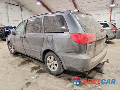 Drugie zdjęcie samochodu z przodu: 2010 TOYOTA SIENNA CE VIN:5TDKK4CC9AS341251 - miniatura