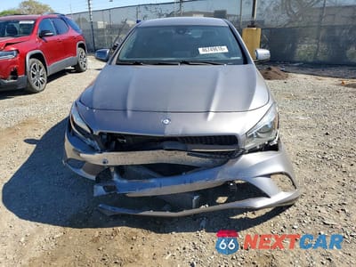 Piąte zdjęcie samochodu w środku: 2016 MERCEDES-BENZ CLA 250 VIN:WDDSJ4EB3GN292723 - miniatura