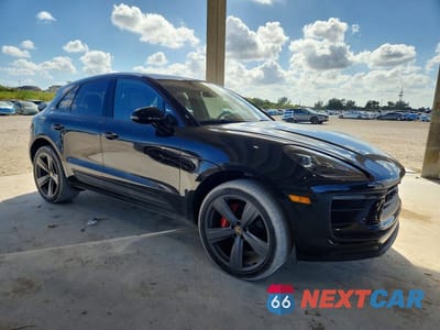 Czwarte zdjęcie samochodu z boku: 2023 PORSCHE MACAN S VIN:WP1AG2A59PLB35622 - miniatura