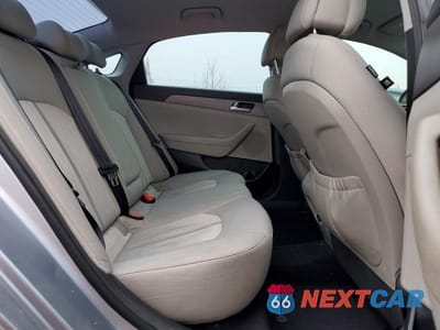 Zdjęcie 10 z 11 samochodu: 2016 HYUNDAI SONATA HYBRID SE VIN:KMHE24L12GA010279 - miniatura