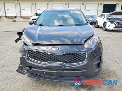 Piąte zdjęcie samochodu w środku: 2019 KIA SPORTAGE LX VIN:KNDPM3AC1K7615583 - miniatura