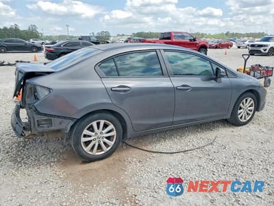 Trzecie zdjęcie samochodu z tyłu: 2012 HONDA CIVIC EX VIN:2HGFB2F8XCH329318 - miniatura