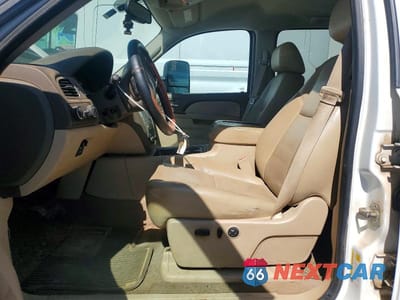 Zdjęcie 7 z 11 samochodu: 2013 GMC SIERRA 2500 FLATBED TRUCK VIN:1GT121E8XDF126646 - miniatura