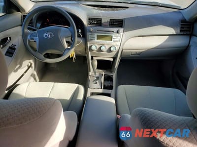 Zdjęcie 8 z 11 samochodu: 2007 TOYOTA CAMRY LE VIN:4T1BE46K67U589841 - miniatura