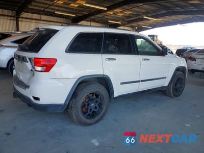 Trzecie zdjęcie samochodu z tyłu: 2012 JEEP GRAND CHEROKEE OVERLAND VIN:1C4RJFCT9CC269727 - miniatura