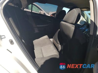 Zdjęcie 10 z 11 samochodu: 2010 TOYOTA COROLLA S VIN:2T1BU4EE7AC453693 - miniatura