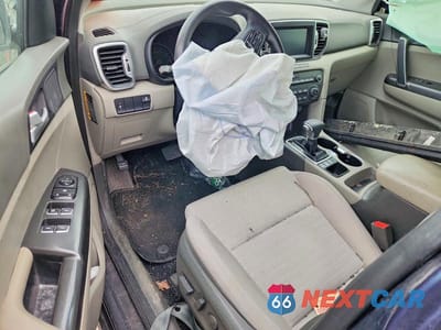 Zdjęcie 8 z 12 samochodu: 2019 KIA SPORTAGE LX VIN:KNDPMCAC3K7626407 - miniatura