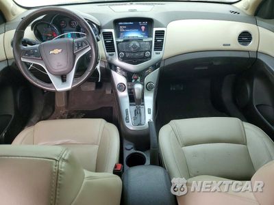 Zdjęcie 8 z 13 samochodu: 2014 CHEVROLET CRUZE VIN:1G1P75SZXE7425221 - miniatura