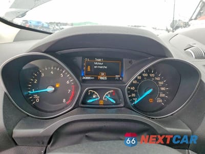 Zdjęcie 9 z 13 samochodu: 2017 FORD ESCAPE SE VIN:1FMCU9GD7HUD31379 - miniatura