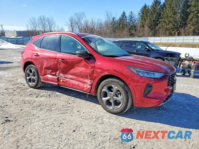 Czwarte zdjęcie samochodu z boku: 2024 FORD ESCAPE ST LINE VIN:1FMCU9MN1RUB60997 - miniatura