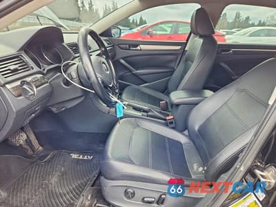 Zdjęcie 7 z 13 samochodu: 2016 VOLKSWAGEN PASSAT SE VIN:1VWBT7A33GC028625 - miniatura