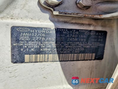Zdjęcie 13 z 13 samochodu: 2006 HYUNDAI AZERA SE VIN:KMHFC46F96A073838 - miniatura