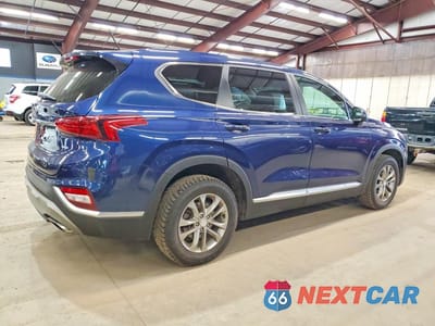 Trzecie zdjęcie samochodu z tyłu: 2019 HYUNDAI SANTA FE SE 2.4L VIN:5NMS2CAD4KH115175 - miniatura