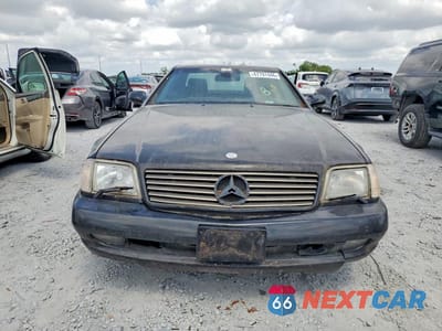 Piąte zdjęcie samochodu w środku: 2001 MERCEDES-BENZ SL 500 VIN:WDBFA68F61F196980 - miniatura