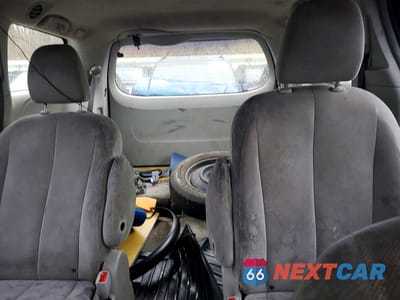 Zdjęcie 10 z 12 samochodu: 2014 TOYOTA SIENNA L 7-PASSENGER VIN:5TDZK3DC8ES470014 - miniatura