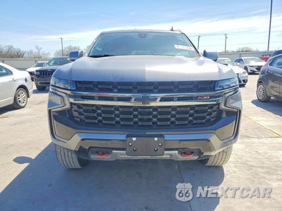 Piąte zdjęcie samochodu w środku: 2022 CHEVROLET TAHOE K1500 Z71 VIN:1GNSKPKD5NR162034 - miniatura