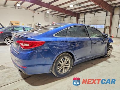 Trzecie zdjęcie samochodu z tyłu: 2017 HYUNDAI SONATA SE VIN:5NPE24AFXHH524202 - miniatura