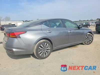 Trzecie zdjęcie samochodu z tyłu: 2023 NISSAN ALTIMA 2.5 SV VIN:1N4BL4DV7PN358096 - miniatura