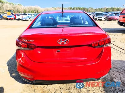 Zdjęcie 6 z 12 samochodu: 2018 HYUNDAI ACCENT SE VIN:3KPC24A34JE005671 - miniatura