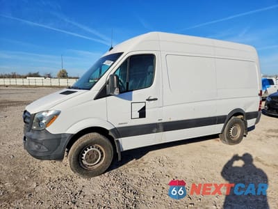 2014 MERCEDES BENZ SPRINTER 2500 WD3PE7DC3E5921517 - główne zdjęcie licytacji z USA - miniatura