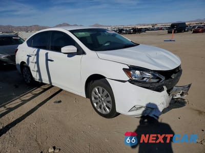 Czwarte zdjęcie samochodu z boku: 2017 NISSAN SENTRA S VIN:3N1AB7AP2HL638755 - miniatura