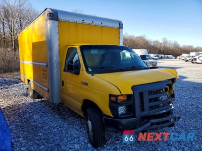 Czwarte zdjęcie samochodu z boku: 2016 FORD ECONOLINE E350 SUPER DUTY CUTAWAY VAN VIN:1FDWE3FS5GDC37376 - miniatura