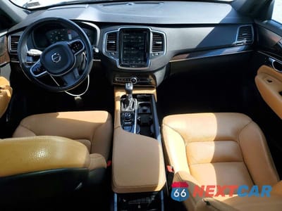 Zdjęcie 8 z 13 samochodu: 2019 VOLVO XC90 T6 MOMENTUM VIN:YV4A22PK1K1462255 - miniatura