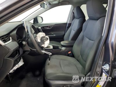 Zdjęcie 7 z 13 samochodu: 2024 TOYOTA RAV4 XLE VIN:2T3W1RFV0RC302932 - miniatura
