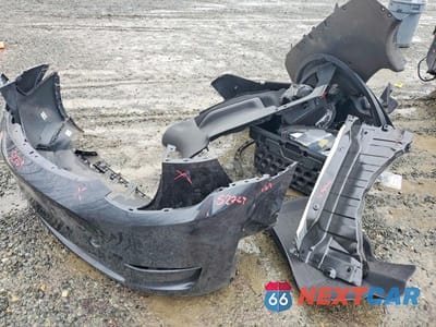 Zdjęcie 13 z 14 samochodu: 2024 TESLA MODEL Y VIN:7SAYGAEE3RF036372 - miniatura