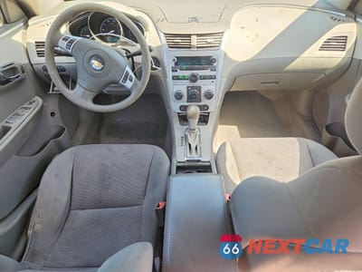 Zdjęcie 8 z 13 samochodu: 2011 CHEVROLET MALIBU LS VIN:1G1ZB5E13BF209077 - miniatura