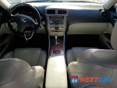 Zdjęcie 8 z 11 samochodu: 2007 LEXUS IS 250 BASE VIN:JTHBK262972040534 - miniatura