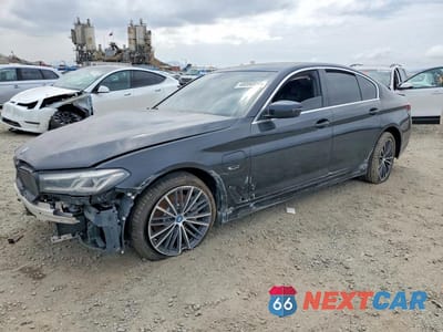 2022 BMW 530E WBA13AG07NCK52211 - główne zdjęcie licytacji z USA - miniatura