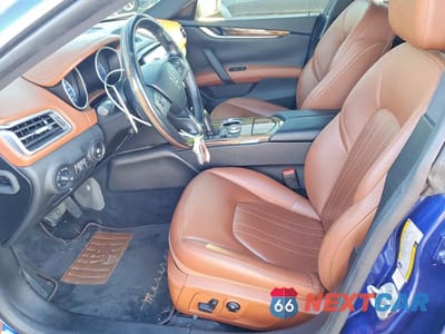 Zdjęcie 7 z 13 samochodu: 2019 MASERATI GHIBLI S VIN:ZAM57YTA2K1309899 - miniatura