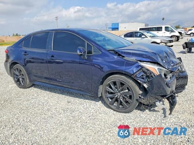 Czwarte zdjęcie samochodu z boku: 2024 TOYOTA COROLLA HYBRID SE VIN:JTDBCMFE5RJ021430 - miniatura