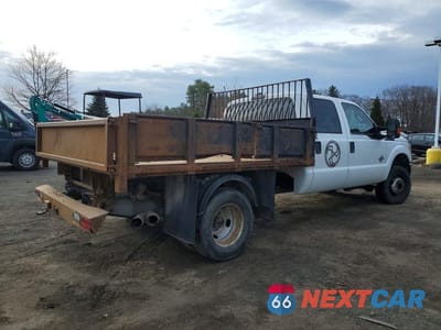 Trzecie zdjęcie samochodu z tyłu: 2016 FORD F350 SUPER DUTY VIN:1FD8W3HT1GEB34560 - miniatura