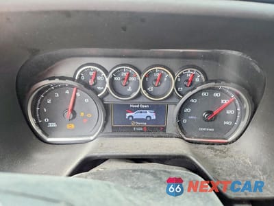 Zdjęcie 9 z 11 samochodu: 2022 CHEVROLET TAHOE C1500 VIN:1GNSCLED2NR245504 - miniatura