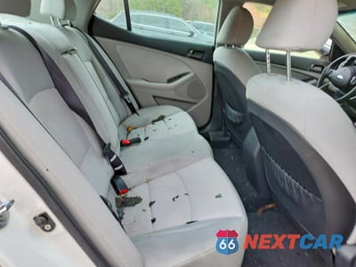 Zdjęcie 10 z 12 samochodu: 2013 KIA OPTIMA LX VIN:KNAGM4A74D5337900 - miniatura