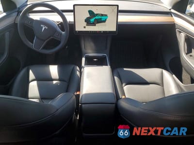 Zdjęcie 8 z 12 samochodu: 2024 TESLA MODEL Y VIN:7SAYGDED8RA307397 - miniatura