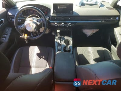 Zdjęcie 8 z 12 samochodu: 2023 HONDA CIVIC SPORT VIN:2HGFE2F51PH512402 - miniatura