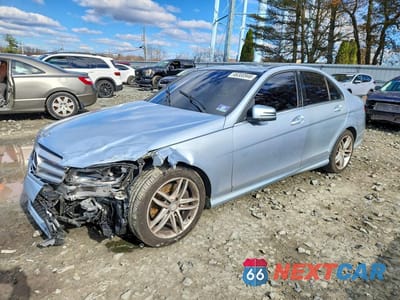 2013 MERCEDES-BENZ C 300 4MATIC WDDGF8AB0DR249692 - główne zdjęcie licytacji z USA - miniatura