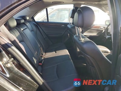 Zdjęcie 10 z 11 samochodu: 2006 MERCEDES-BENZ C 350 4MATIC VIN:WDBRF87H36F740288 - miniatura