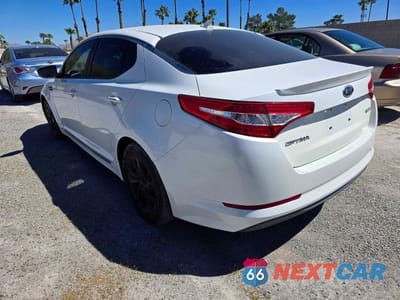 Trzecie zdjęcie samochodu z tyłu: 2012 KIA OPTIMA HYBRID LX VIN:KNAGM4AD0C5017607 - miniatura