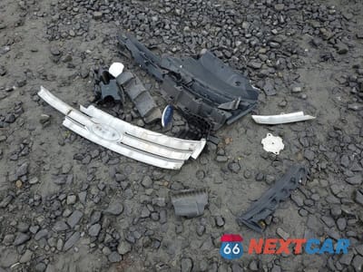 Zdjęcie 12 z 13 samochodu: 2008 FORD TAURUS SEL VIN:1FAHP27W88G114132 - miniatura